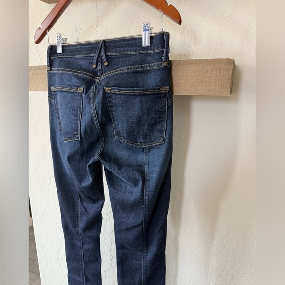 Good American|Good legs crop curvy piecing split hem skinny jeans,dark wash••• - Picture 9 of 16